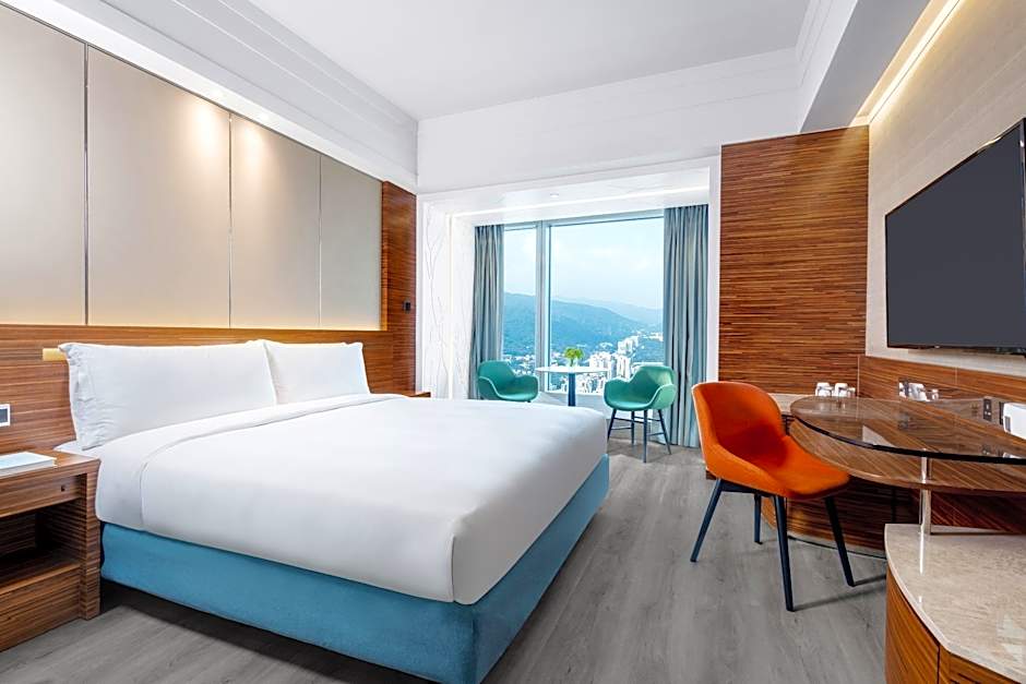 Nina Hotel Tsuen Wan West
