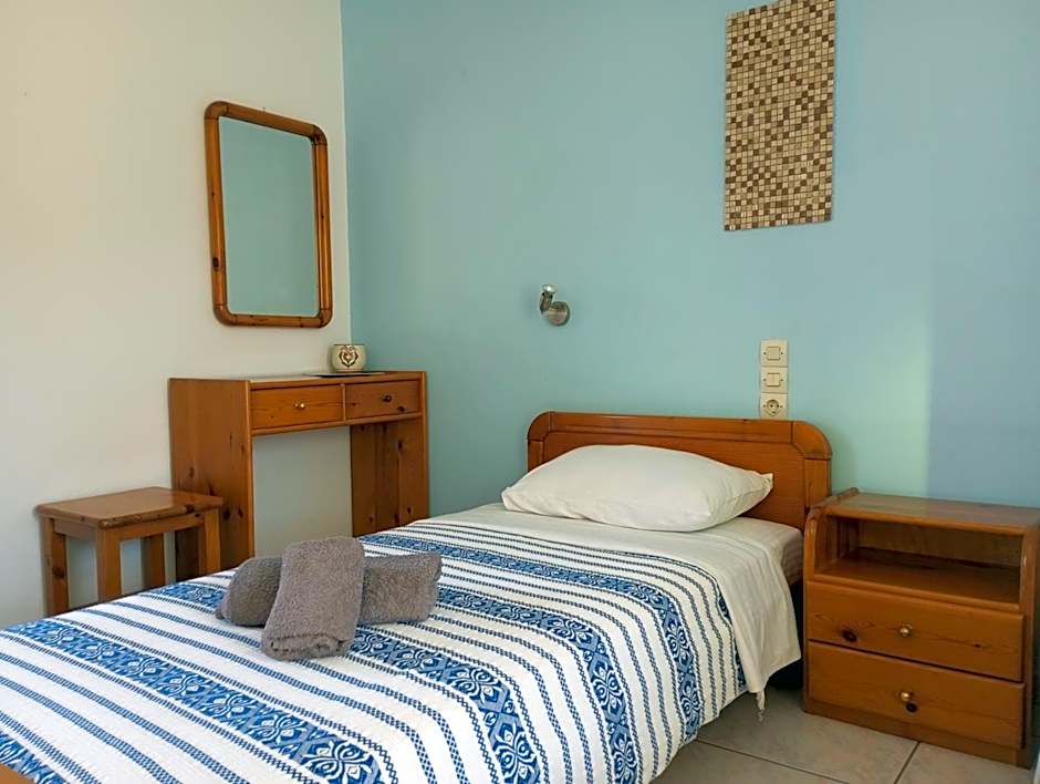 Ero Aegina Hospitality