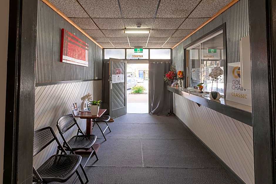 Broken Hill Tourist Lodge