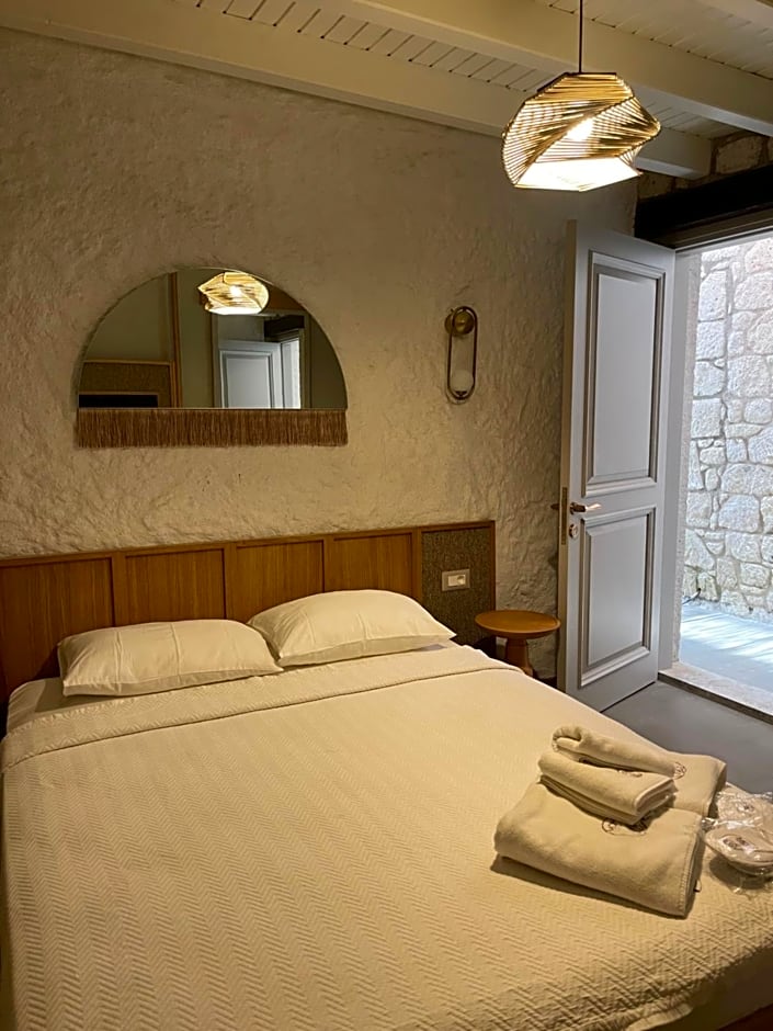 Monk Hotel Alaçatı