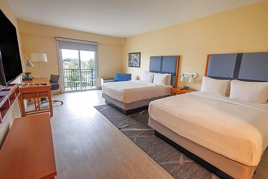 SEVEN Sebring Raceway Hotel