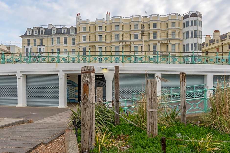 Queens Hotel & Spa