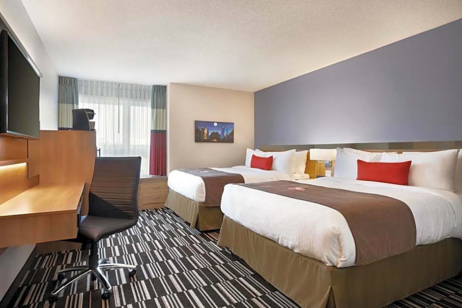 Microtel Inn and Suites by Wyndham Val d Or