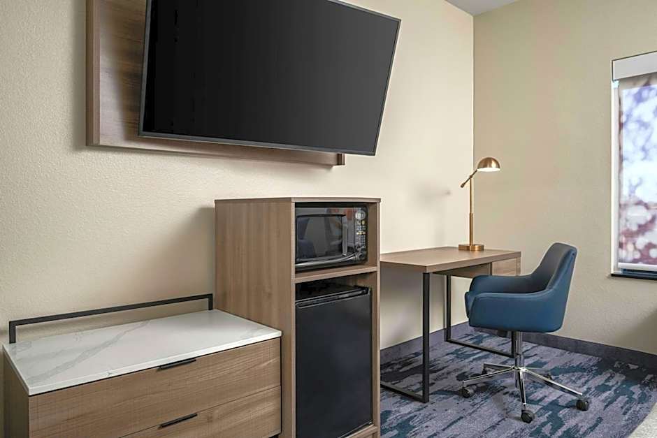 Fairfield Inn & Suites by Marriott Dallas Mansfield