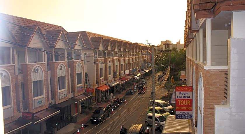 Phuket Racha @ Kata Bed & Breakfast