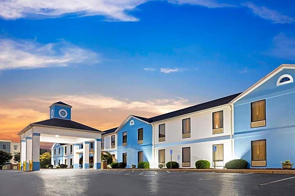 Baymont by Wyndham Madisonville