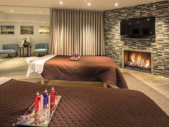 Fess Parker Wine Country Inn