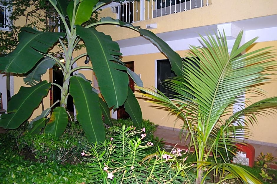 Hotel Real Del Mayab