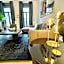 OneLuxStay near Fashion District