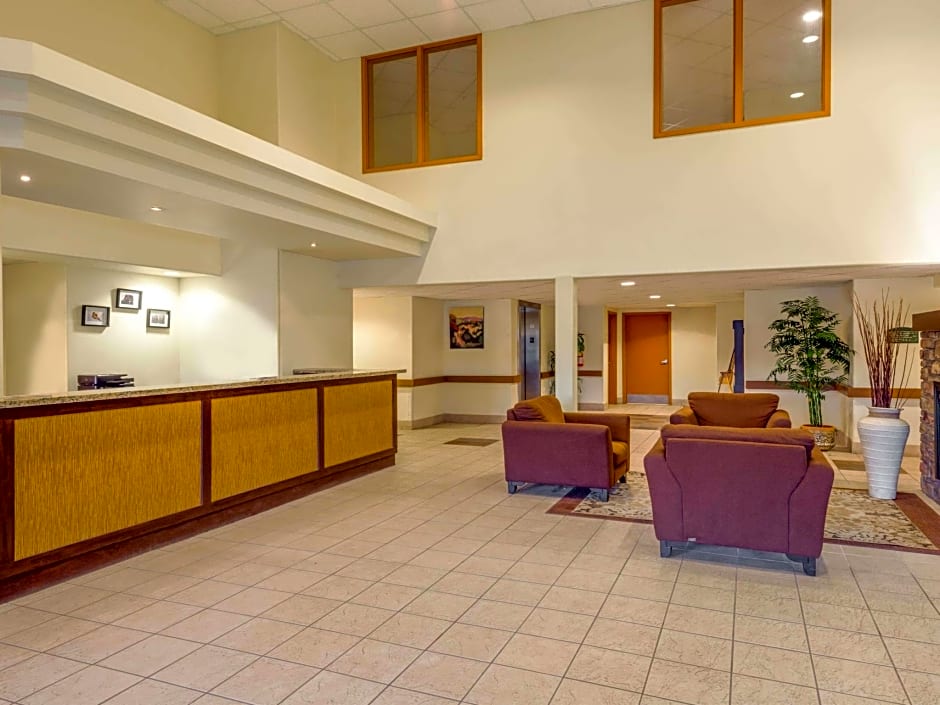 Super 8 by Wyndham Midland