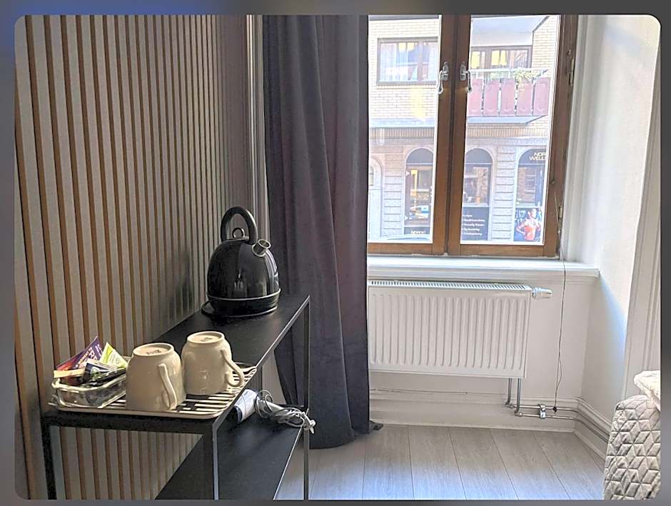 Hotel Lemonade