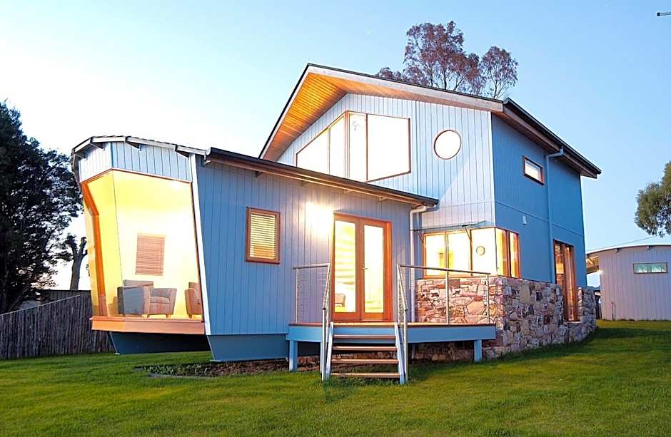 Wheelhouse Apartments