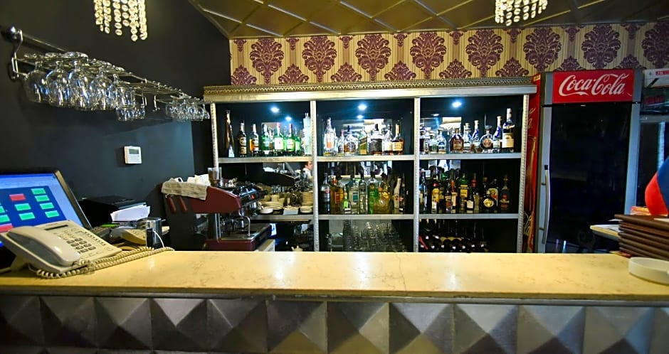 Imperial Palace Hotel