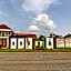 Hotel O Indah Arum