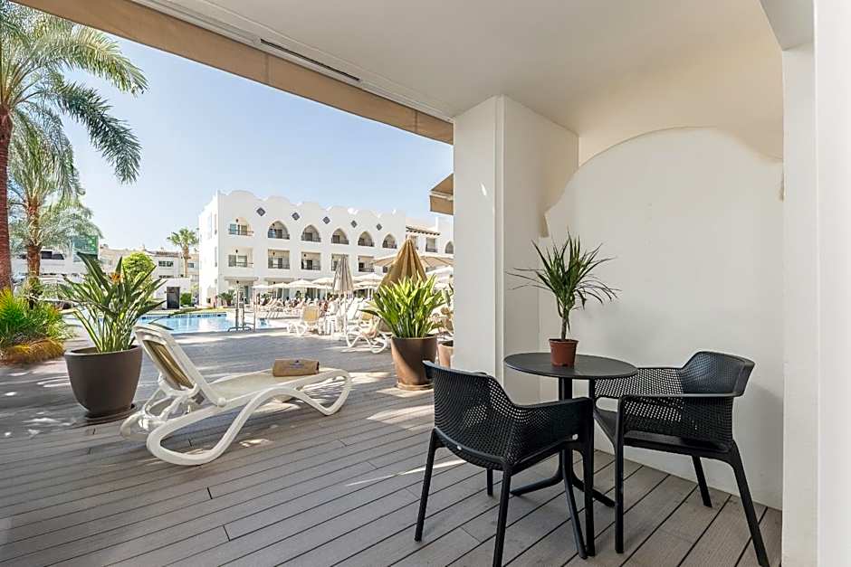 Mac Puerto Marina Benalmadena Hotel