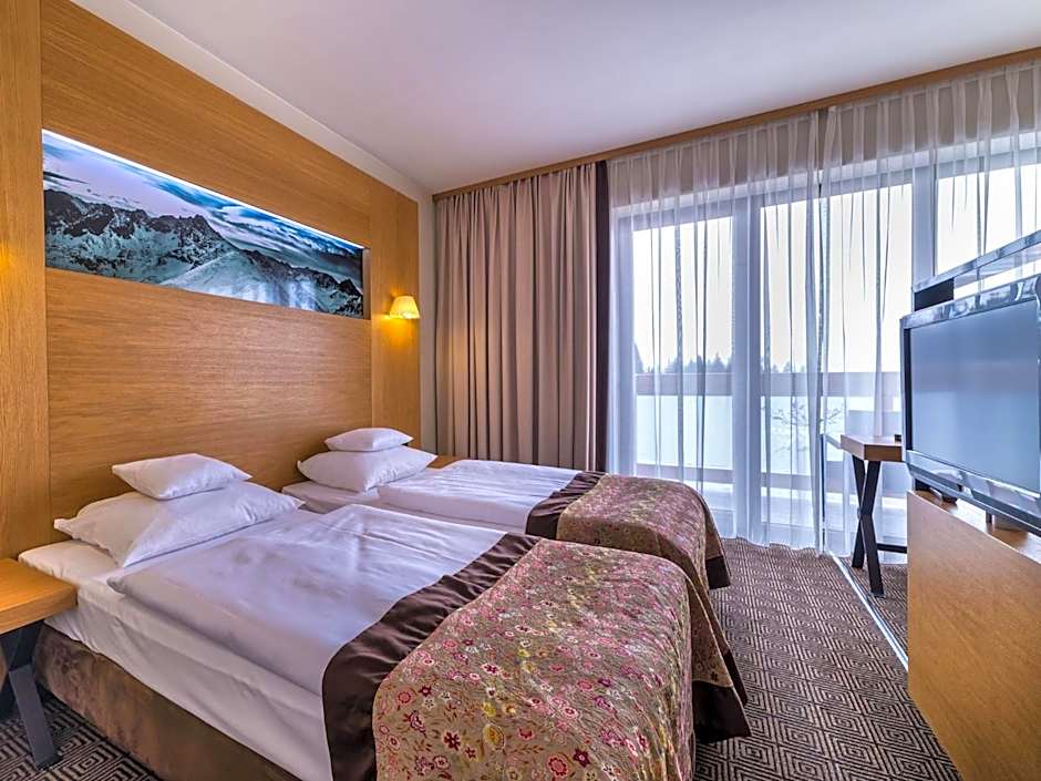 Grand Nosalowy Dwór