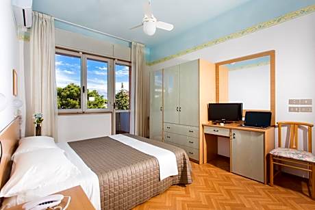 Double or Twin Room with Balcony