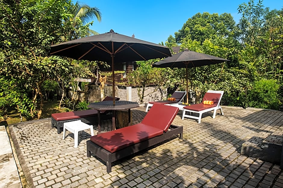 Puri Saron Hotel Madangan - Gianyar