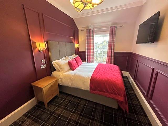 The Original Rosslyn Inn