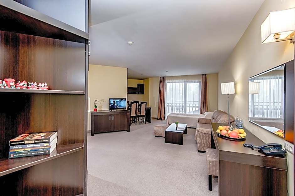 Hotel Bellevue - Half Board