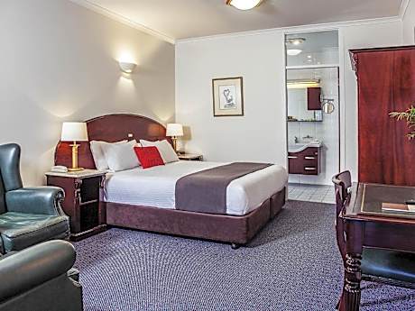 Lodge Room
