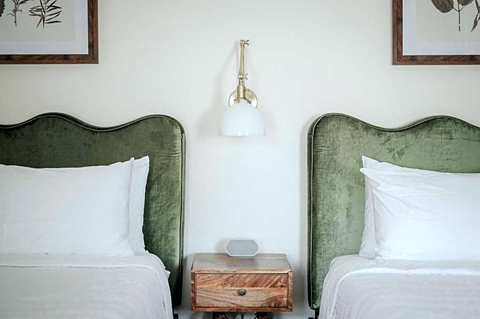 The Rochester Hotel