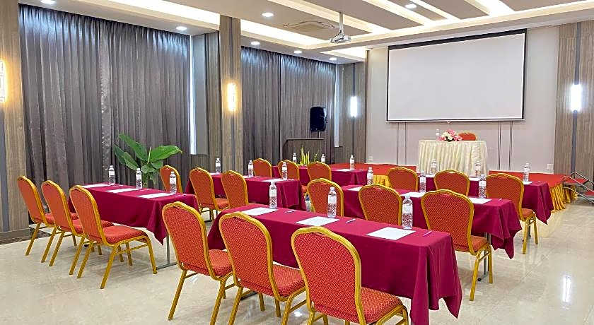 Vareena Palace Hotel