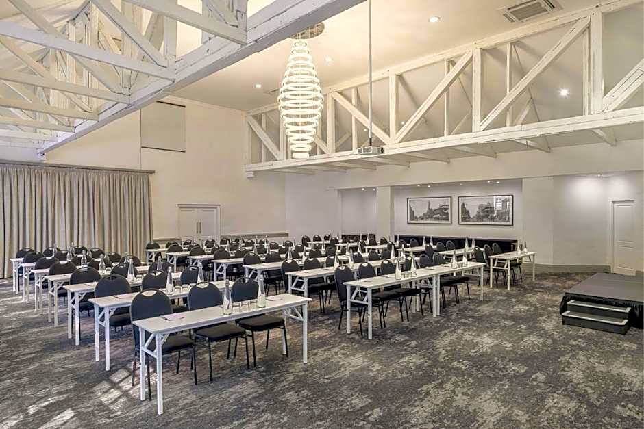 Protea Hotel by Marriott Johannesburg Balalaika Sandton