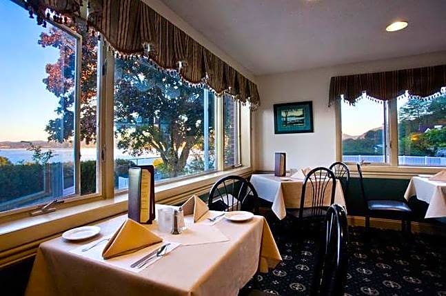Inn on the Hudson