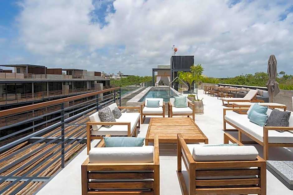 Ideal Location with Cenote Pools Gym Restaurant