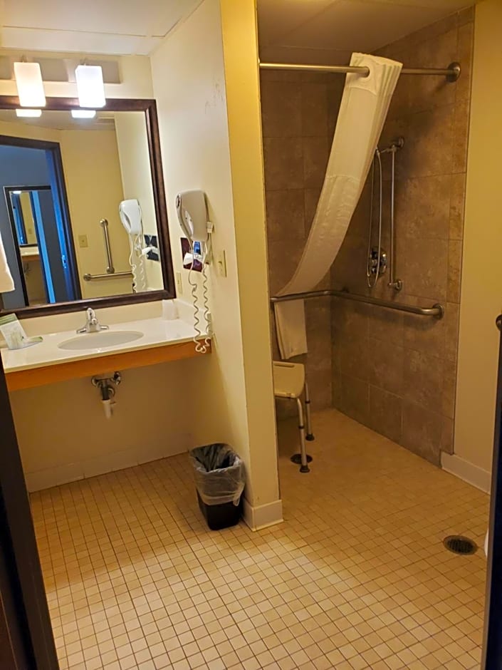 AmericInn by Wyndham Rice Lake