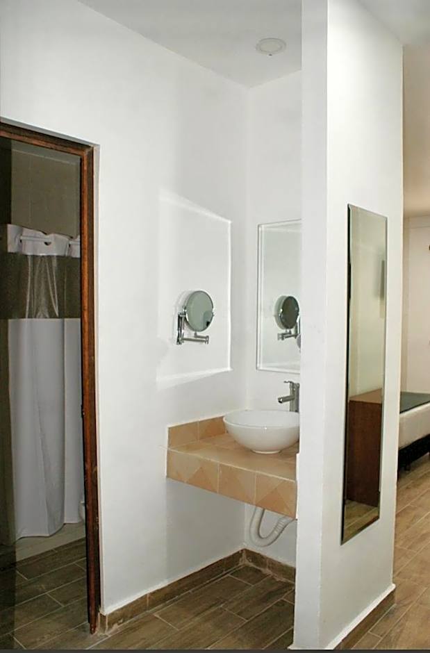 Hotel Capital Frontera