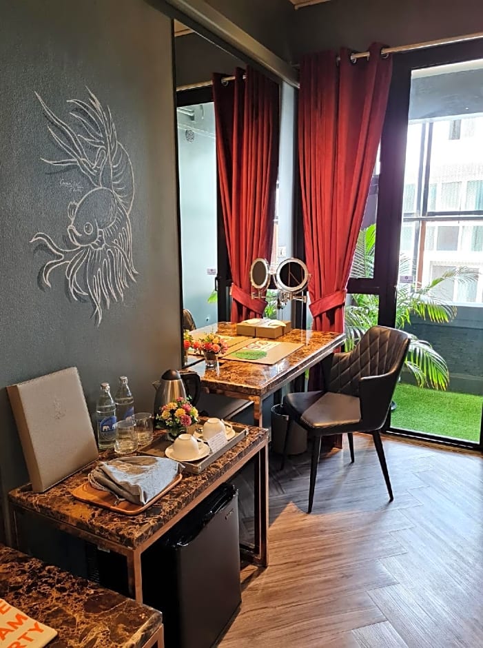 Ratchada Boutique Hotel