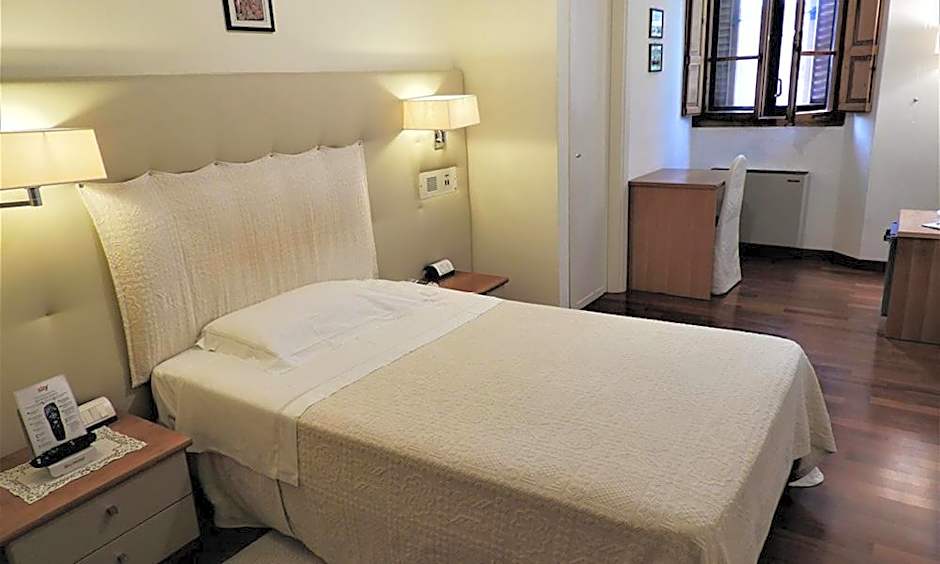 Deco Hotel