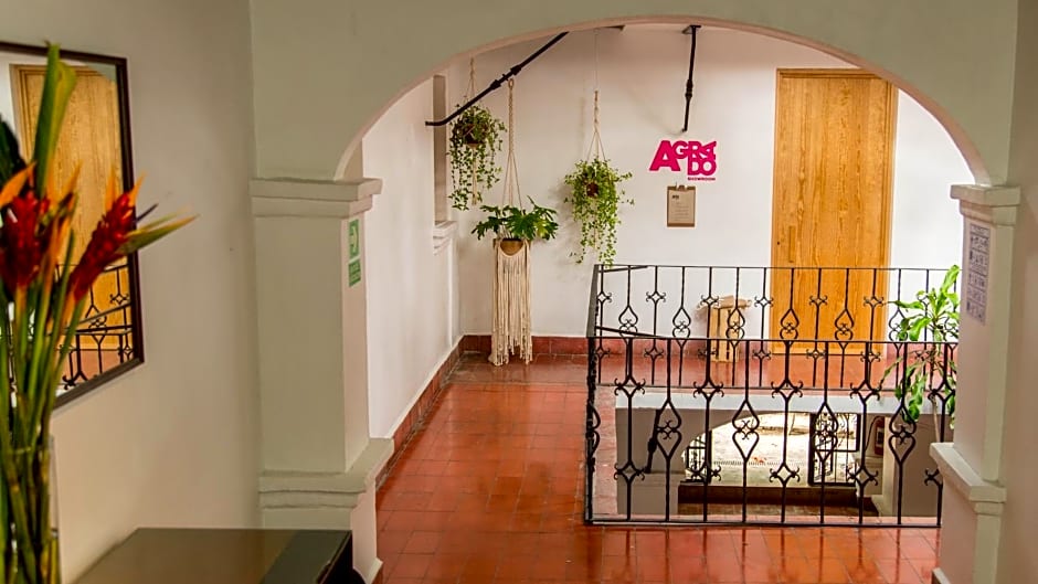 Agrado Guest House