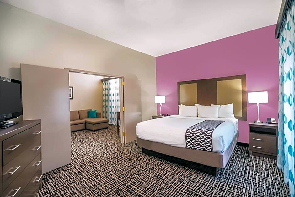 La Quinta Inn & Suites by Wyndham Loudon