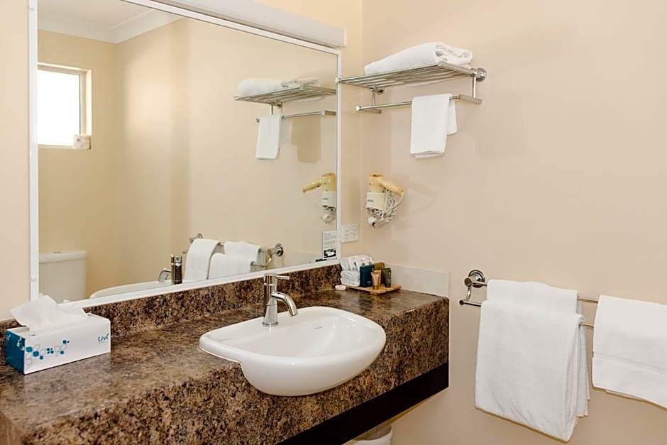 Roma Explorers Inn