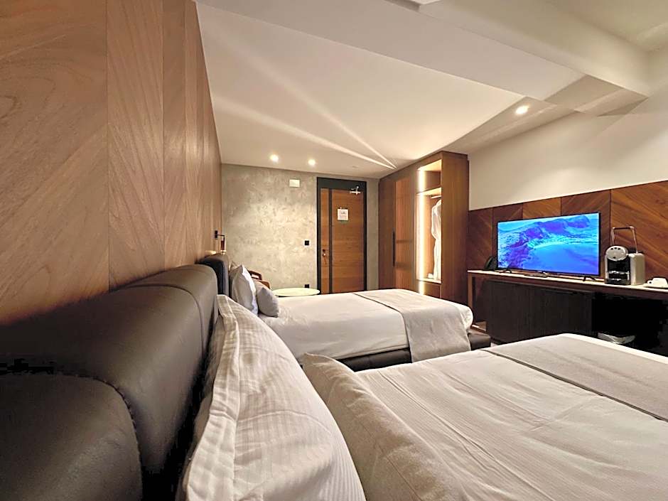 Hôtel Restaurant & Spa Les Planets