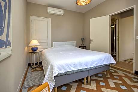 One-Bedroom Apartment with Garden View