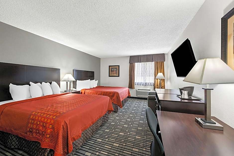 SureStay Plus Hotel by Best Western Lubbock Medical Center