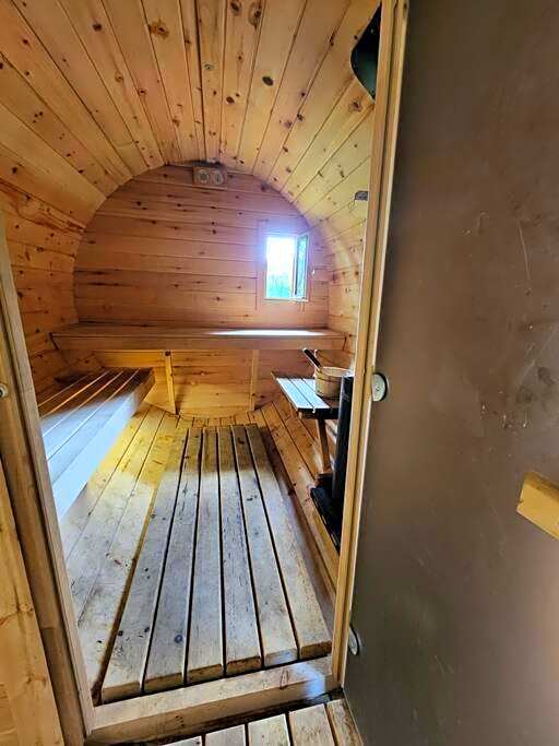 Red Cedar Chalet on Brady Lake