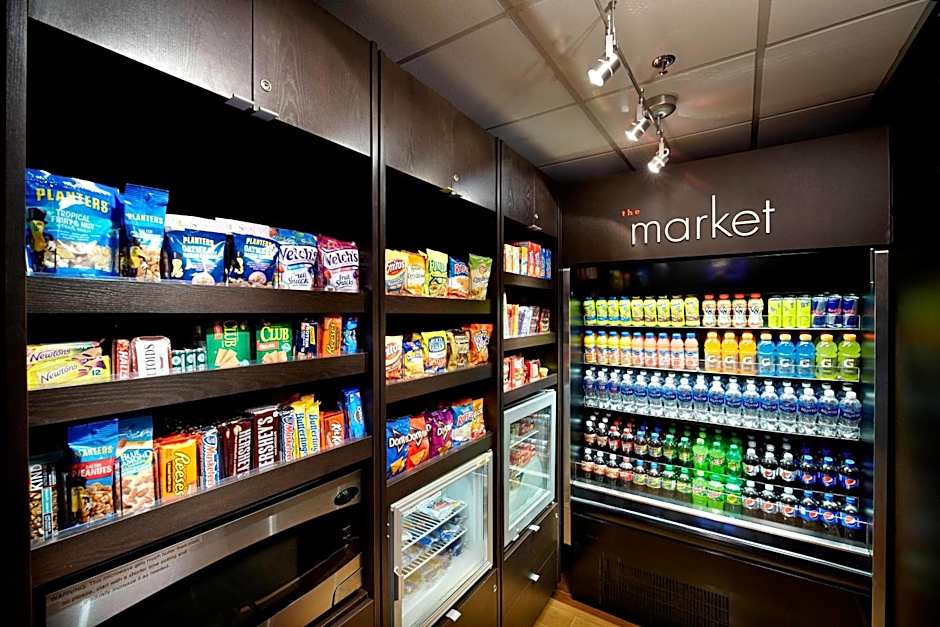 Courtyard by Marriott State College