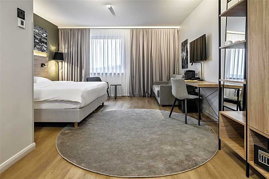 Park Inn by Radisson Vilnius Airport Hotel & Conference Centre
