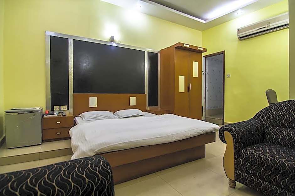 Super Collection O Minto Park Formerly Hotel Gardenia