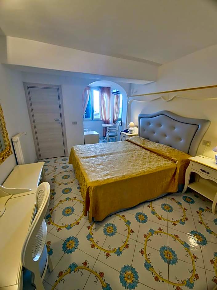 Hotel La Perla