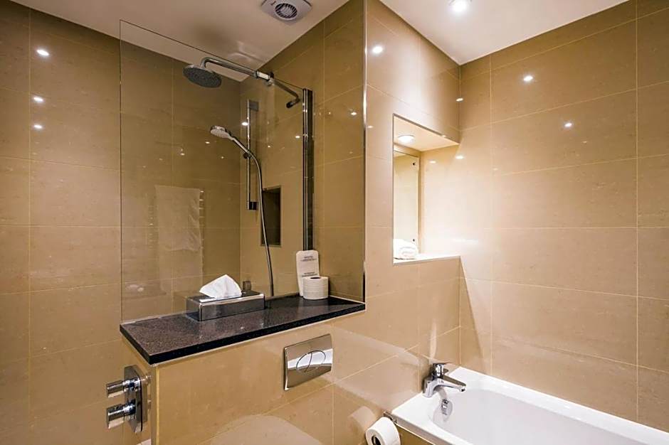 New House Country Hotel