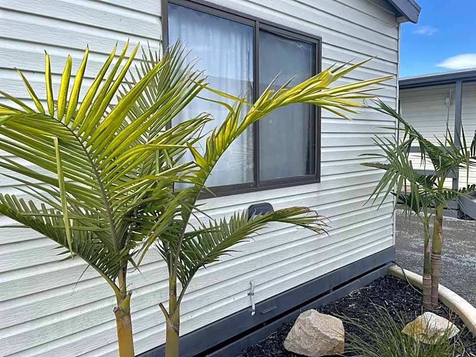 Lakes Main Holiday Park