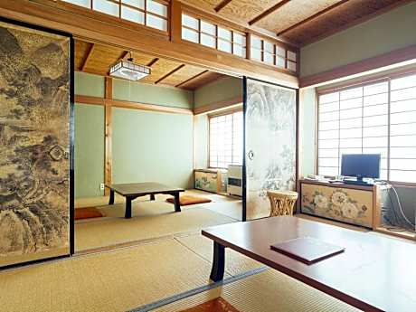 Japanese-Style Standard Family Room with Shared Bathroom