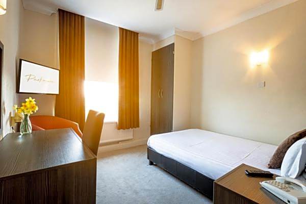 Parkmore Hotel & Leisure Club, Sure Hotel Collection by BW