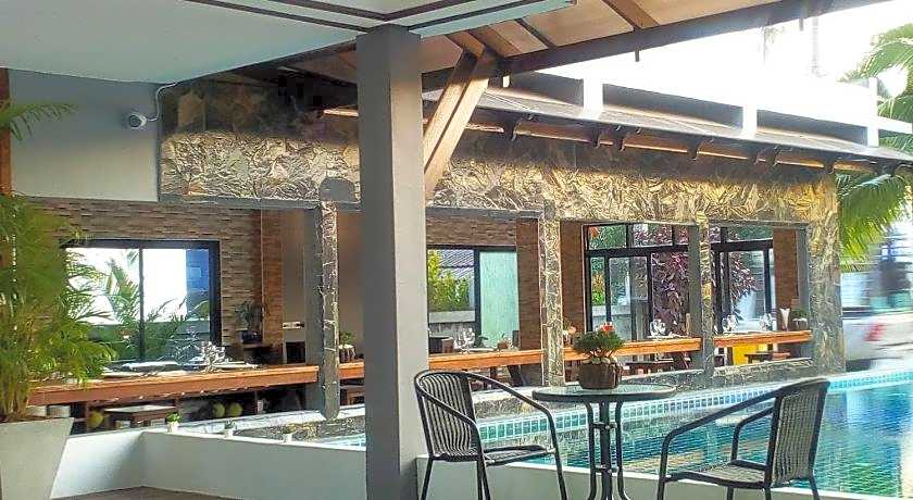 Billabong Hotel And Cafe